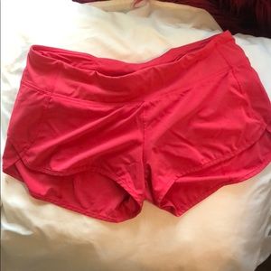Lululemon speed up short. Size 8. Inseam 2.5.